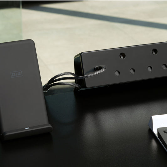 Wireless Desktop Fast Charger (Collapsible)